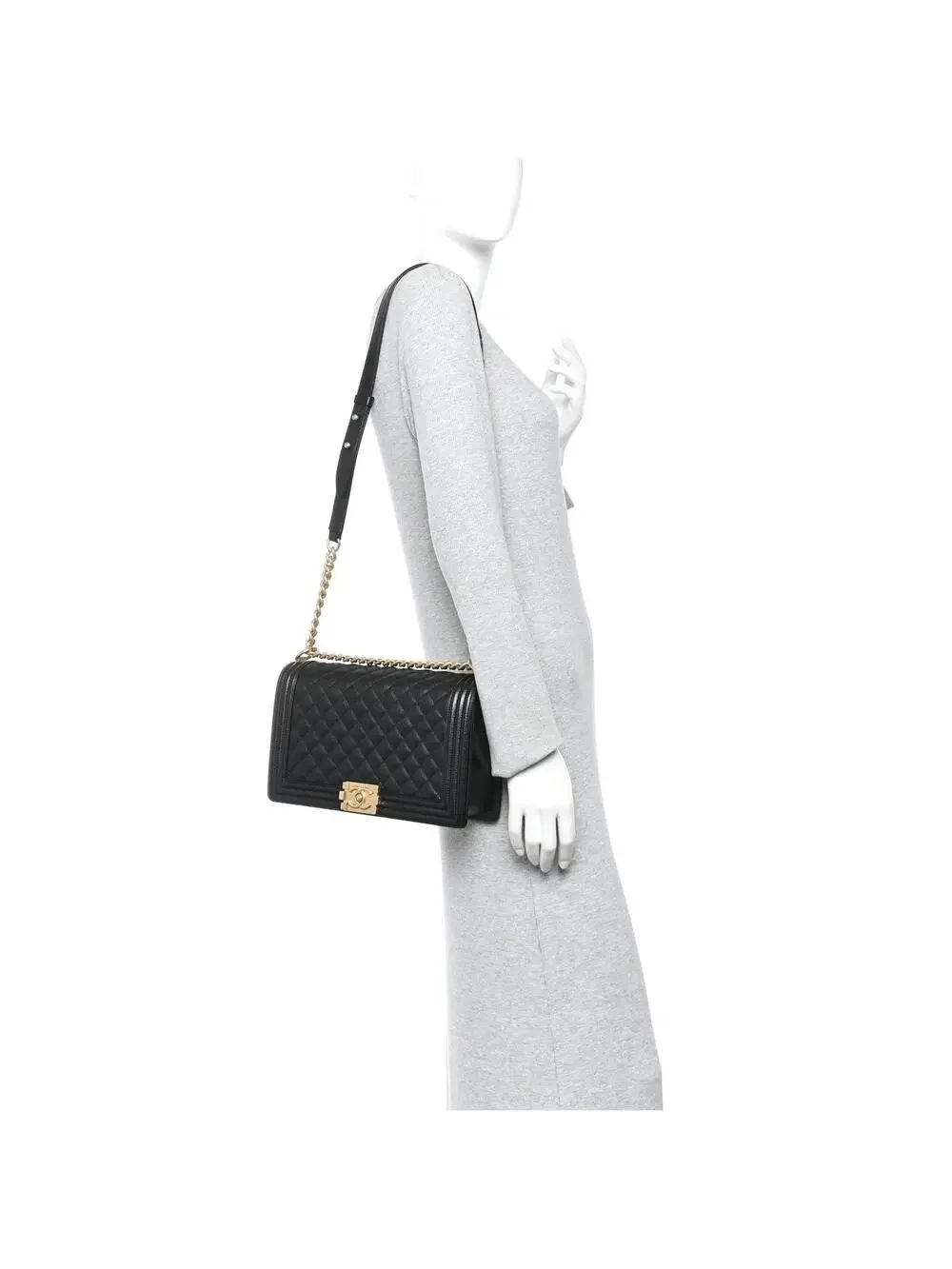 Chanel Caviar Quilted New Medium Boy #322002C49B